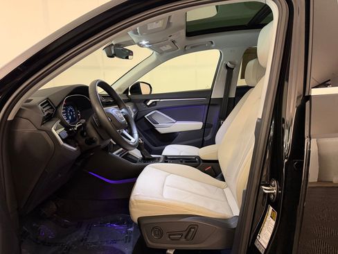 Certified 2022 Audi Q3 2.0T Premium Plus w/ Premium Plus Package image 5