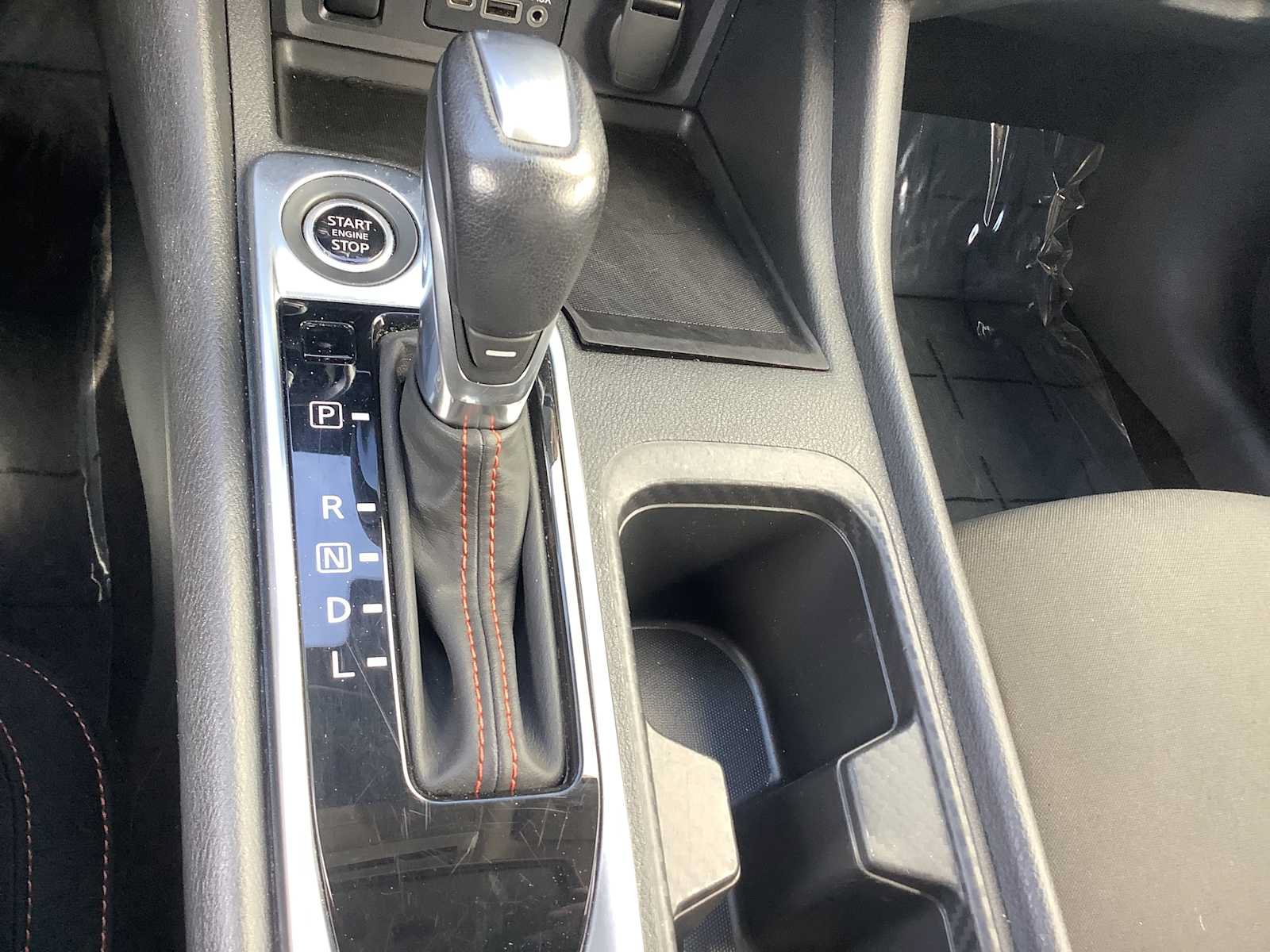 Used 2025 Nissan Sentra SR FWD image 18