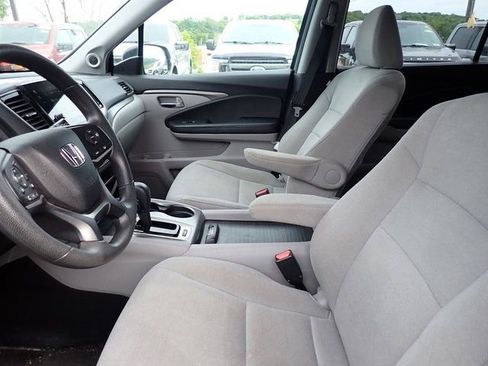 Used 2019 Honda Pilot EX image 11