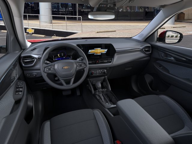 New 2026 Chevrolet TrailBlazer LT w/ Driver Confidence Package FWD image 15