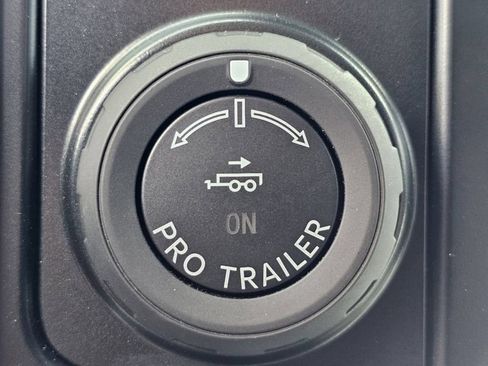 Used 2022 Ford F150 Limited AWD/4WD image 36