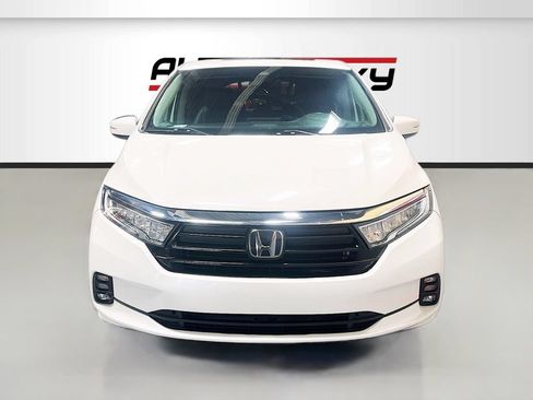 Used 2024 Honda Odyssey EX-L image 2