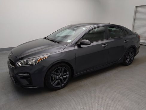 Used 2021 Kia Forte GT-Line w/ GT-Line Premium Package FWD image 2