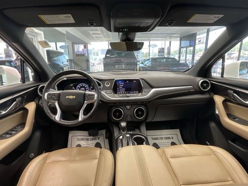 Used 2020 Chevrolet Blazer Premier w/ Driver Confidence II Package AWD/4WD image 17