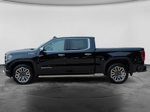 Used 2023 GMC Sierra 1500 Denali Ultimate AWD/4WD image 4