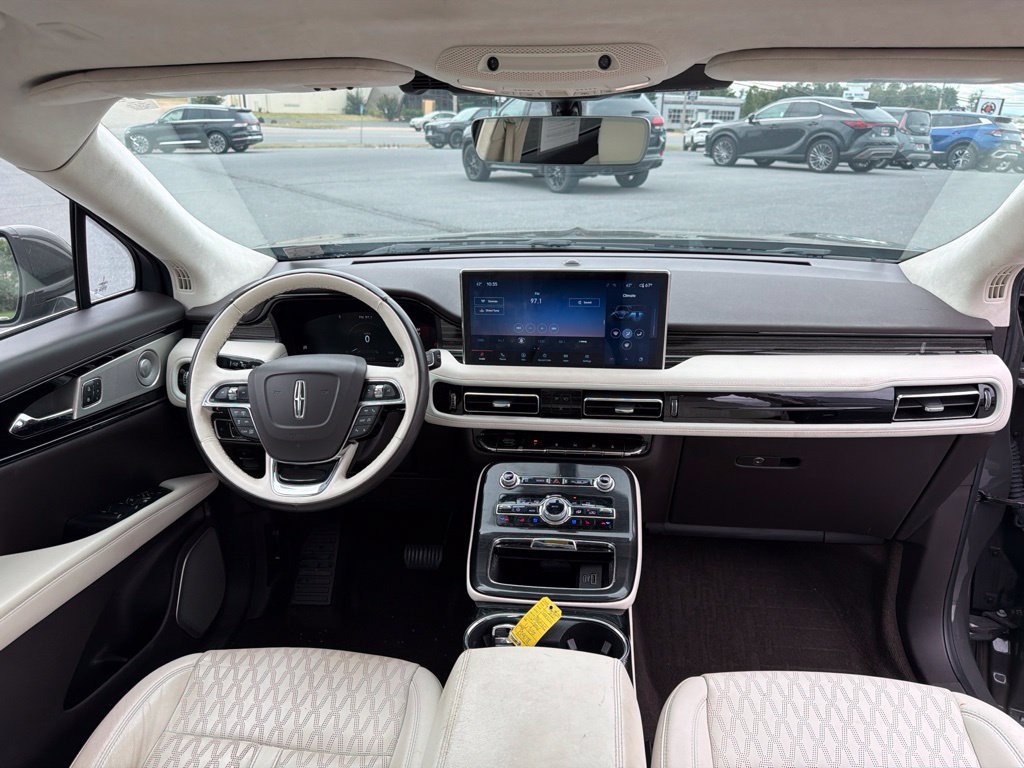 Certified 2022 Lincoln Nautilus Black Label w/ Class II Trailer Tow Package AWD/4WD image 22