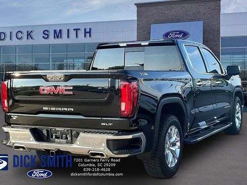 Used 2022 GMC Sierra 1500 SLT w/ SLT Premium Plus Package AWD/4WD image 6