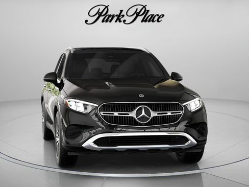 Used 2026 Mercedes-Benz GLC 300 image 35