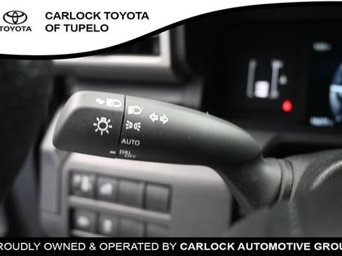Used 2025 Toyota RAV4 XLE w/ Convenience Package FWD image 21