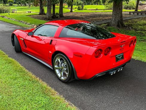 Used 2013 Chevrolet Corvette Grand Sport w/ 3LT Preferred Equipment Group RWD image 5