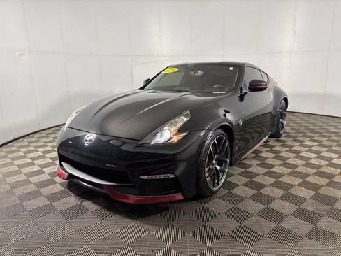 Used 2019 Nissan 370Z NISMO RWD image 1