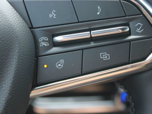 New 2026 Chevrolet Equinox ACTIV AWD/4WD image 40