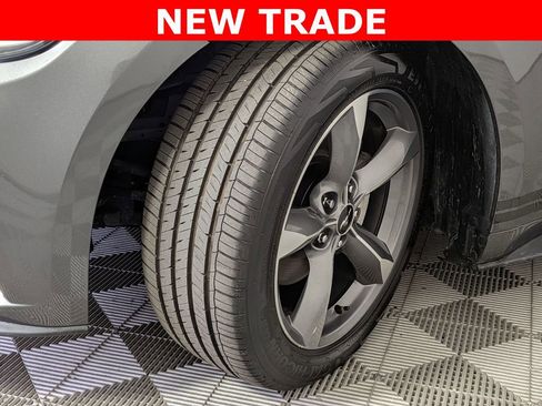 Used 2016 Ford Mustang Premium RWD image 10