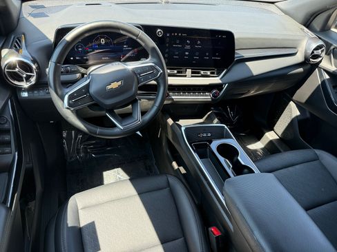 Used 2025 Chevrolet Equinox LT w/ Convenience Package II AWD/4WD image 15