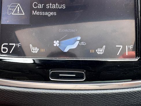 Used 2016 Volvo XC90 T5 Momentum image 11