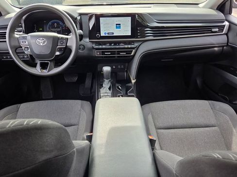 Used 2025 Toyota Camry LE FWD image 14