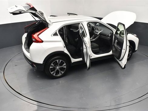 Used 2018 Mitsubishi Eclipse Cross AWD image 30