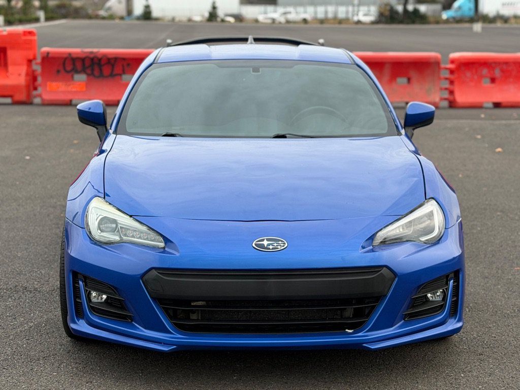 Used 2017 Subaru BRZ Limited w/ Popular Package #3 RWD image 2