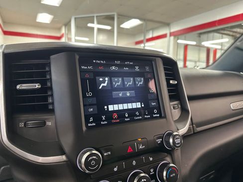 Used 2021 RAM 1500 Big Horn AWD/4WD image 23