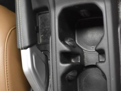 Used 2021 Jeep Wrangler Unlimited Sahara image 23