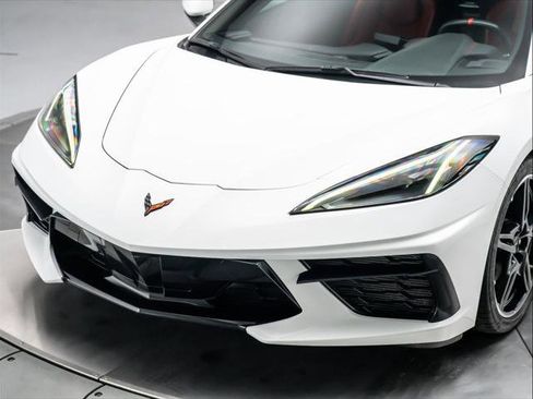 Used 2023 Chevrolet Corvette Stingray Coupe w/ 1LT image 9