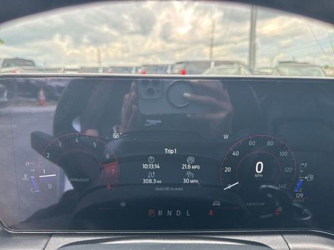 Used 2025 Ford Mustang Premium RWD image 12