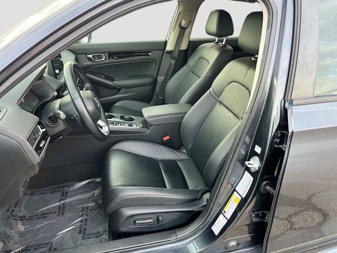 Used 2024 Honda Civic Touring image 21