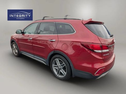 Used 2018 Hyundai Santa Fe Limited FWD image 4