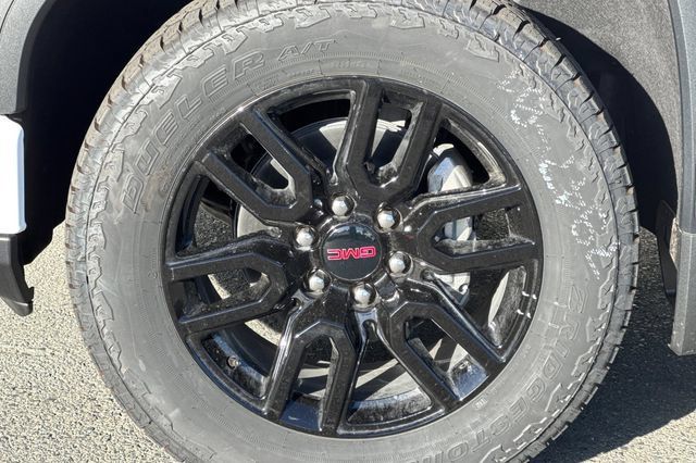Used 2026 GMC Sierra 1500 Elevation AWD/4WD image 25
