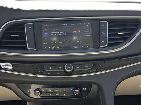 Used 2023 Buick Enclave Essence FWD image 18