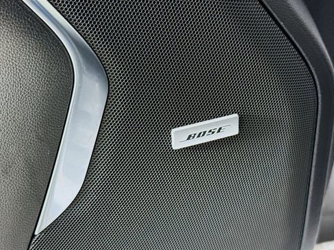 Used 2021 Chevrolet Tahoe Z71 w/ Rear Media and Nav Package image 19