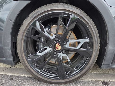 Certified 2025 Porsche Taycan 4S AWD/4WD image 24