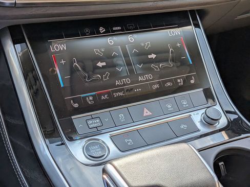 Used 2025 Audi Q7 3.0T Premium Plus AWD/4WD image 21