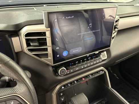 Used 2025 Toyota Tundra Limited w/ TRD Off-Road Package image 18