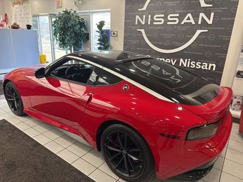 New 2025 Nissan Z Performance w/ Floor Mat Package image 2