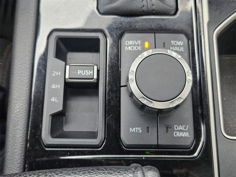 Used 2022 Toyota Tundra Limited image 26