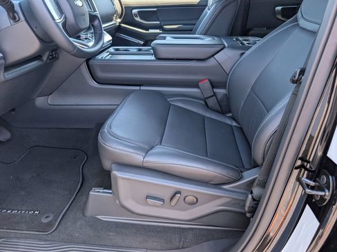 New 2026 Ford Expedition Max Platinum w/ Stealth Appearance Package AWD/4WD image 9