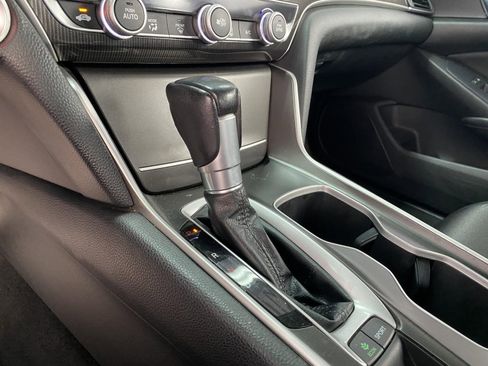 Used 2020 Honda Accord Sport image 22