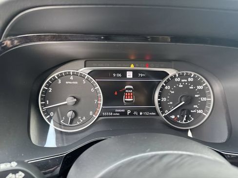 Used 2024 Nissan Pathfinder SL FWD image 21