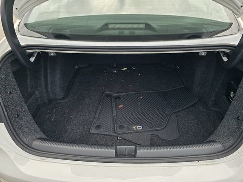 Used 2014 Volkswagen Jetta TDI Value Edition FWD image 26
