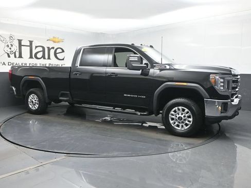 Used 2020 GMC Sierra 2500 SLE w/ X31 Off-Road Package AWD/4WD image 6