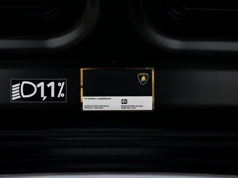 Used 2023 Lamborghini Huracan EVO image 22