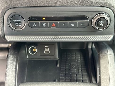 Used 2025 Ford Bronco Sport Badlands AWD/4WD image 34