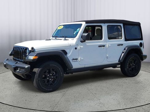 Used 2021 Jeep Wrangler Unlimited Sport AWD/4WD image 8
