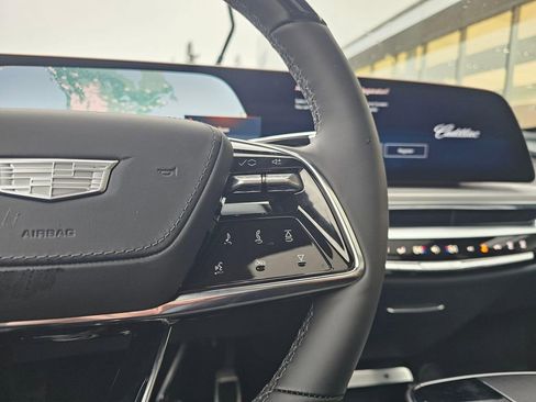 New 2026 Cadillac Lyriq Signature Sport image 33