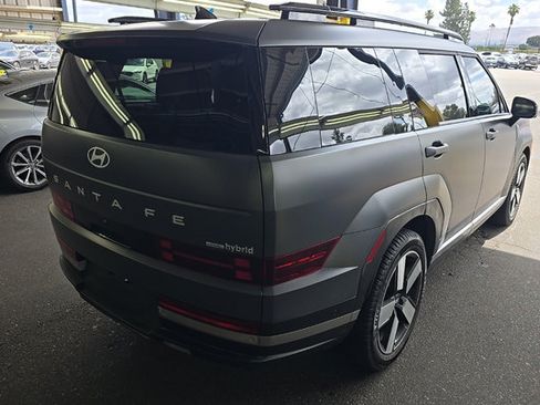 Used 2025 Hyundai Santa Fe Limited AWD/4WD image 3