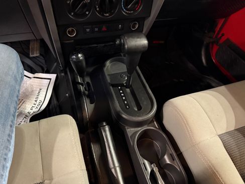 Used 2010 Jeep Wrangler Rubicon w/ Trailer Tow Group image 44