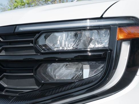 Used 2025 Ford Expedition Max Active image 10