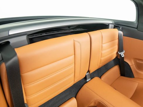 Certified 2026 Porsche 911 Targa 4S image 38