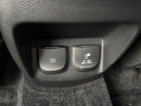 Used 2023 Genesis GV80 2.5T image 30